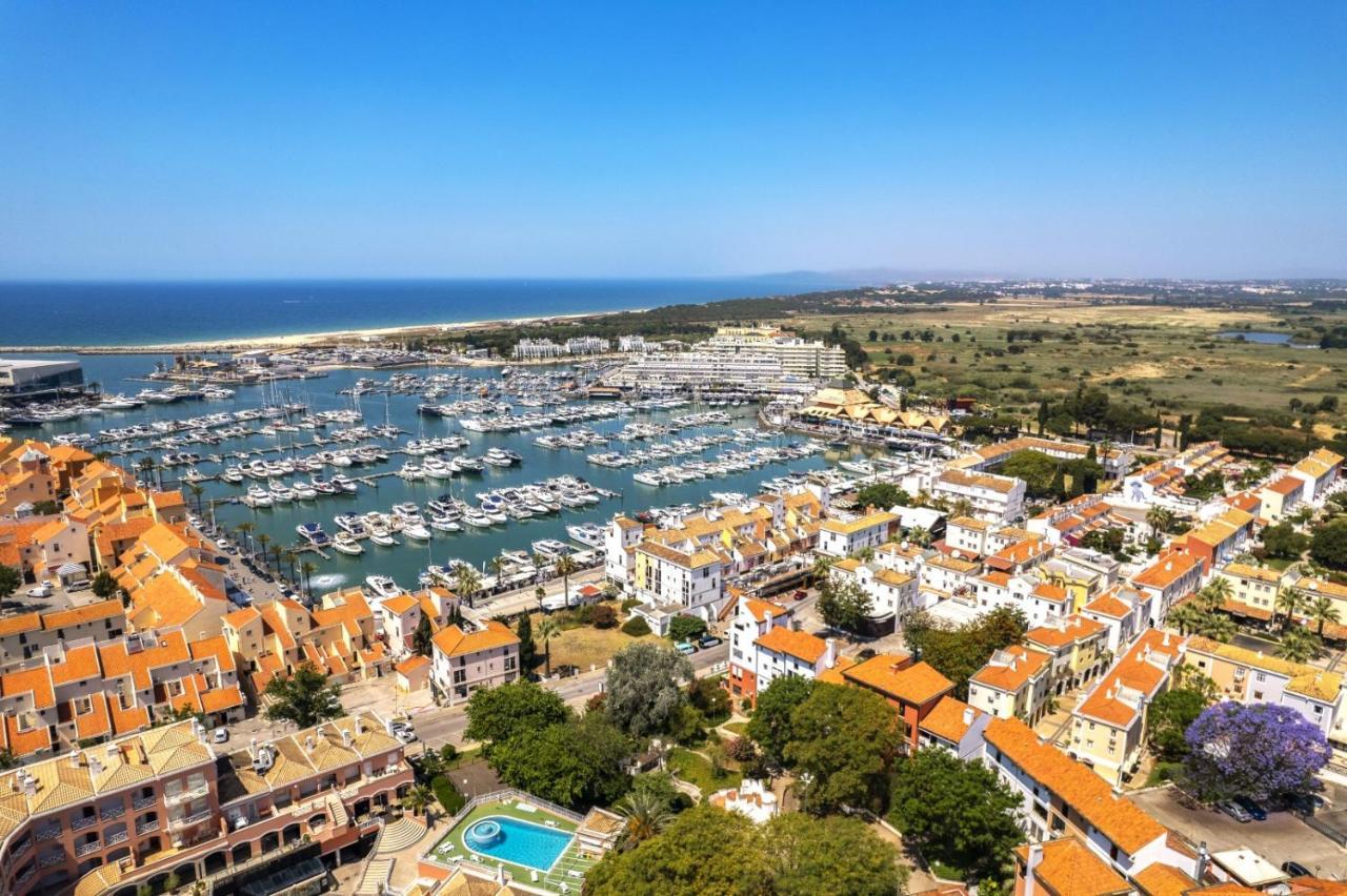 Seaview Penthouse In Algarve With Spacious Terrace Куартейра Екстериор снимка